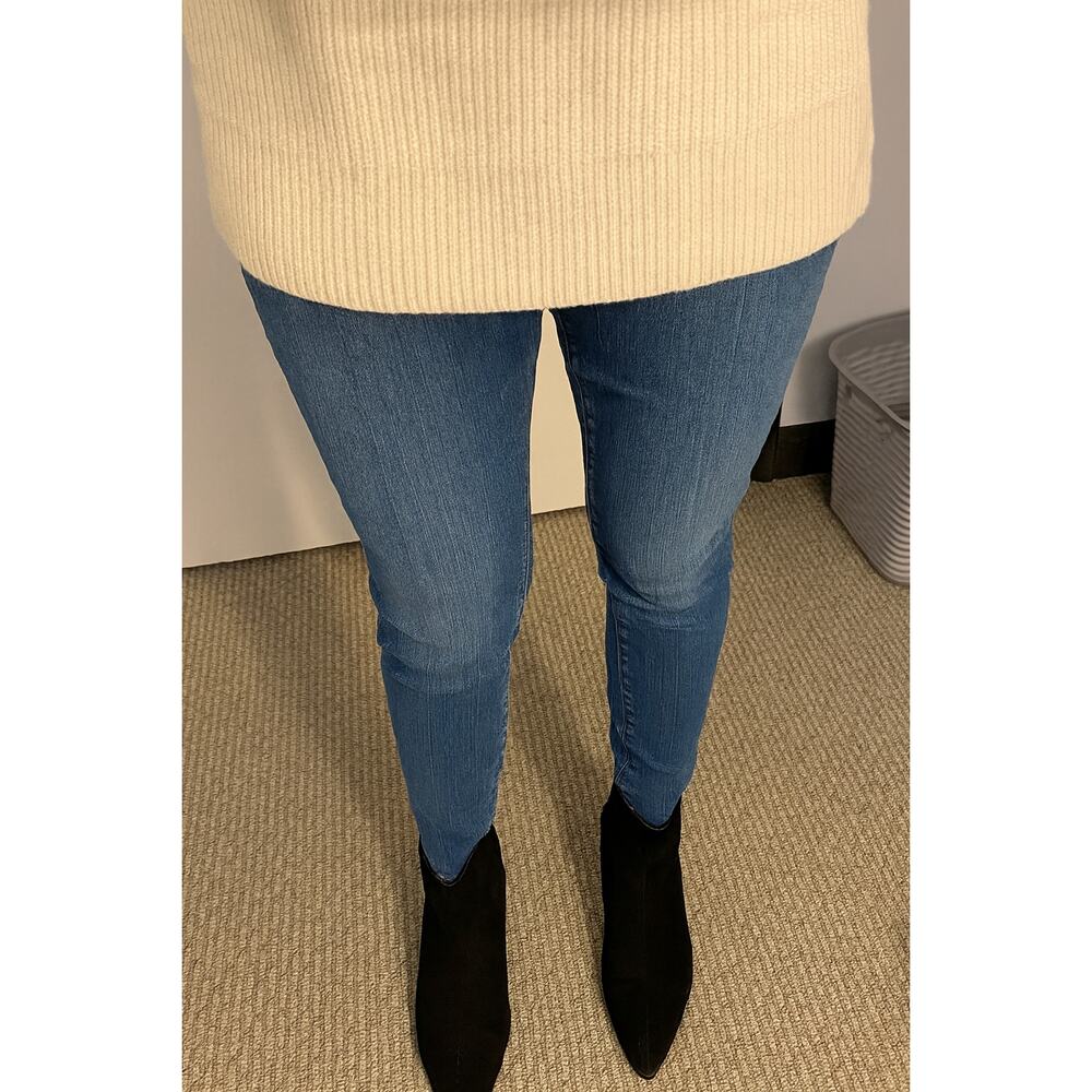 JB Black Suede Pointed Toe Ankle Boots Sz 8.5 – Silver Accent Detail